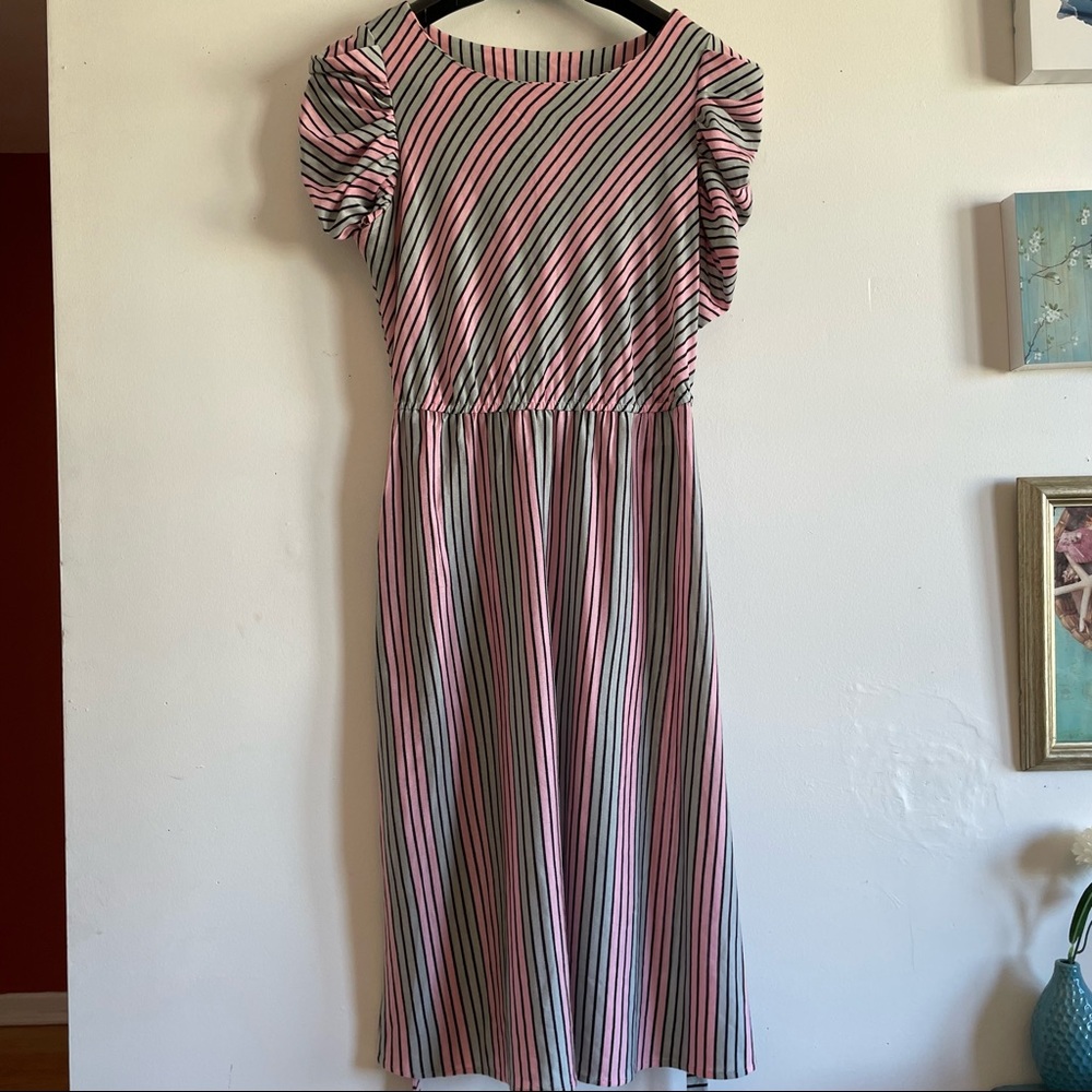 Vintage Size 9/10 Sears Dress Grey and Pink Stripped
